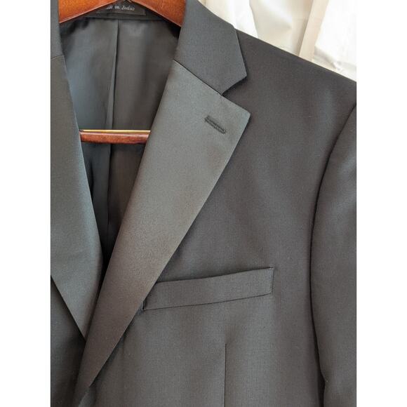 Calvin Klein Tuxedo Jacket 42S 100% Wool 2 Button Notch Lapel Double Vent - Picture 3 of 16